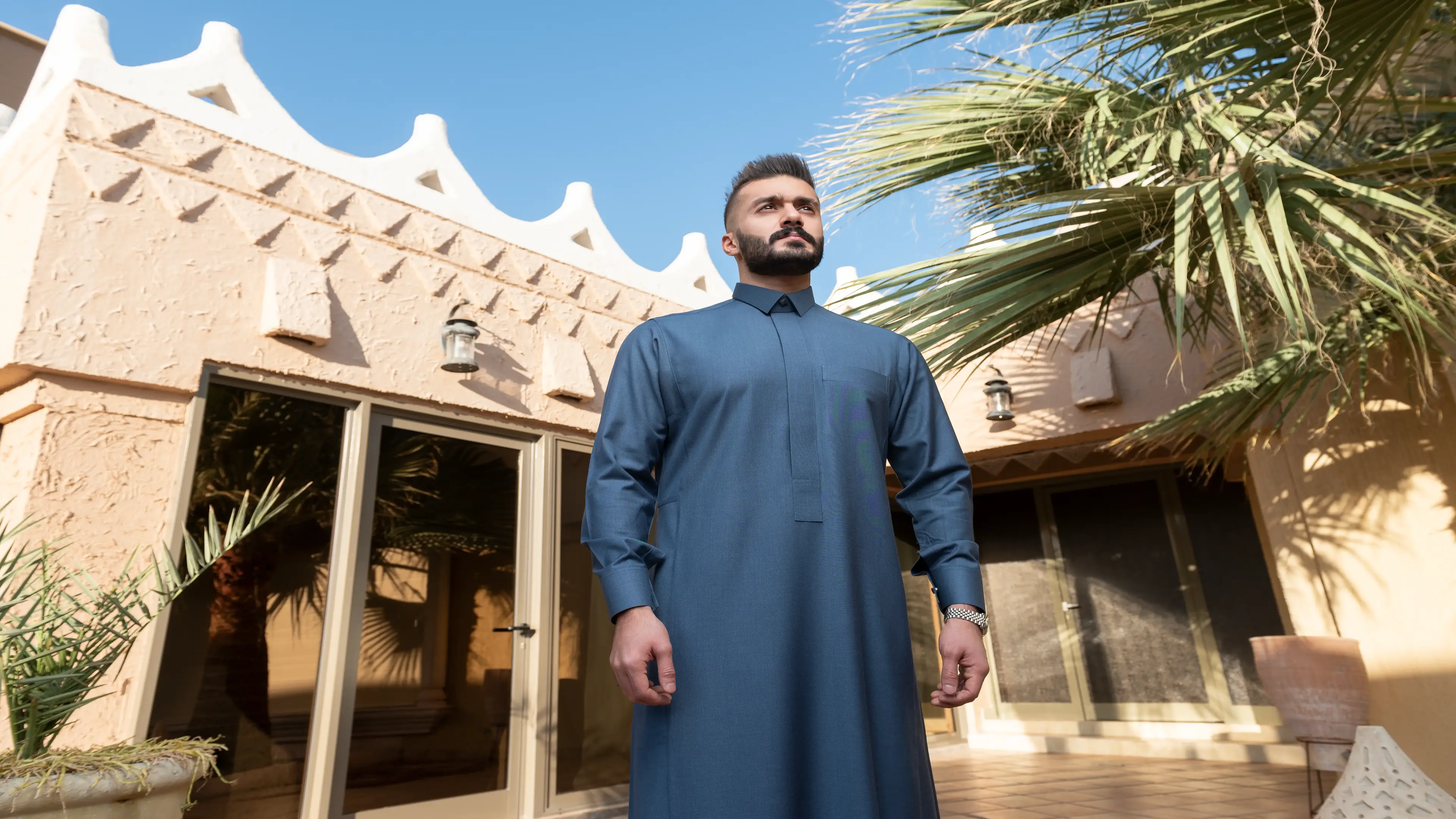 صورة الشريحة الأولى